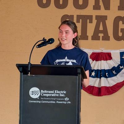 BEC Youth Tour Delegate Jacobi Burmeister Pater speaks to co-op members about her experience in Washington, D.C. 